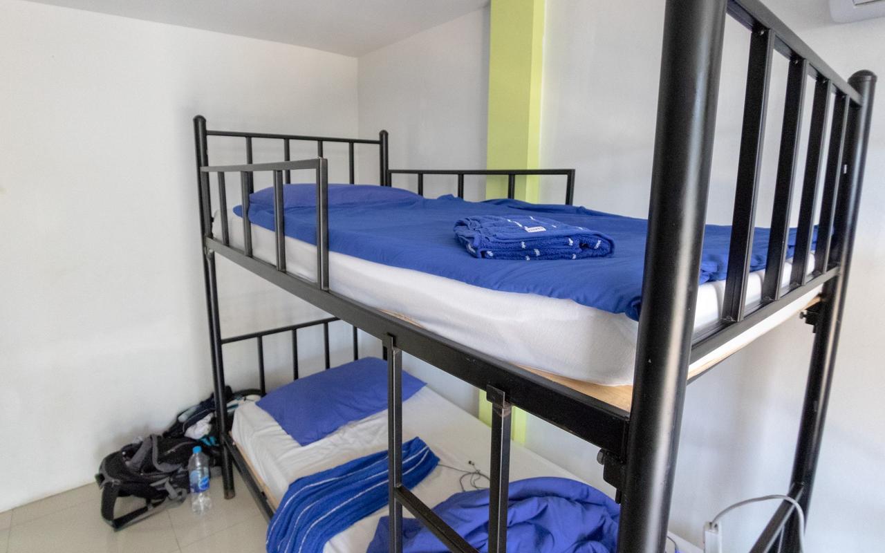 P & T Hostel Bang Rak Beach  Ngoại thất bức ảnh